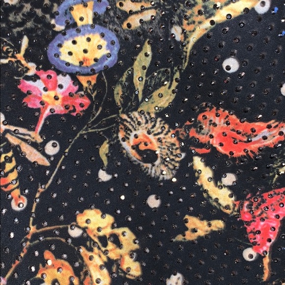 Butterfly soft material crossbody bad with stones - Picture 6 of 7